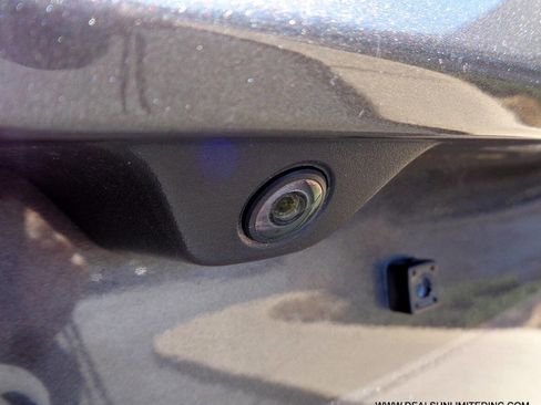 Used 2021 Jeep Grand Cherokee Laredo w/ Trailer Tow Group IV image 19