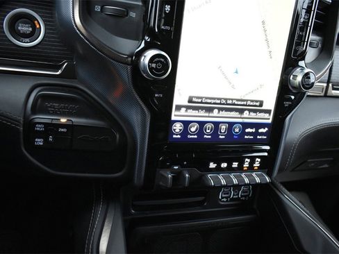 Used 2021 RAM 2500 Limited image 21