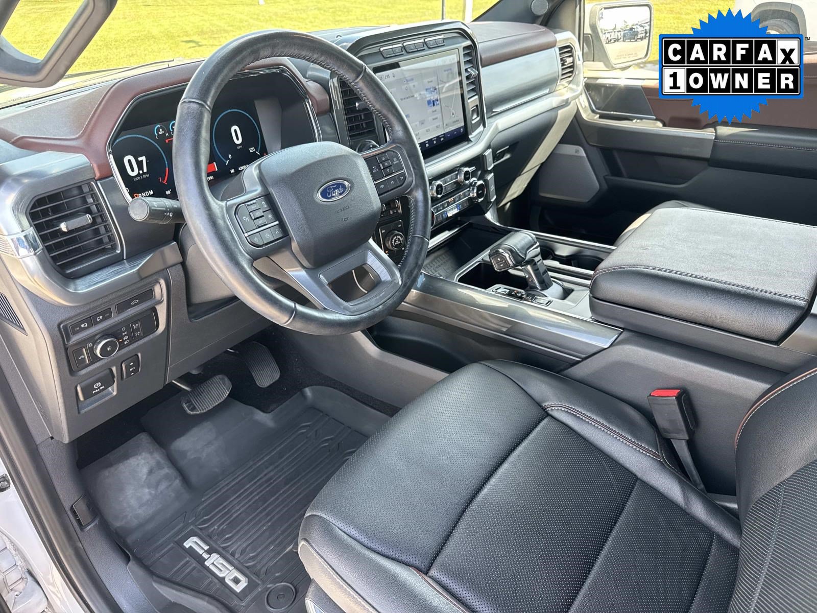 Used 2022 Ford F150 Lariat w/ Equipment Group 502A High AWD/4WD image 29