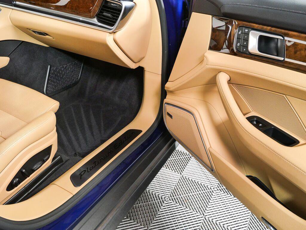 Certified 2023 Porsche Panamera Platinum Edition RWD image 27