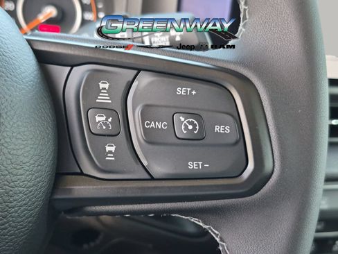 Used 2026 Jeep Wrangler Unlimited Sport AWD/4WD image 22