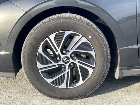 New 2026 Hyundai Sonata Blue image 25