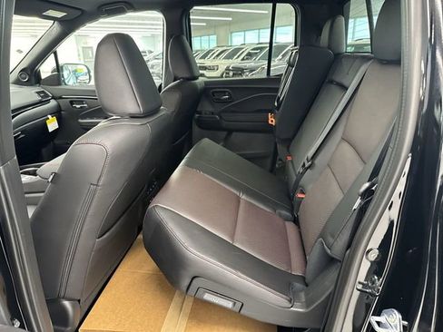 New 2026 Honda Ridgeline Black Edition image 22