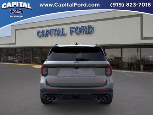 New 2026 Ford Explorer ST RWD image 5