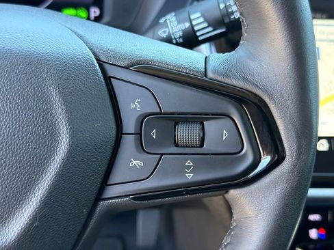 Certified 2023 Chevrolet Bolt EUV Premier w/ Sun & Sound Package image 25