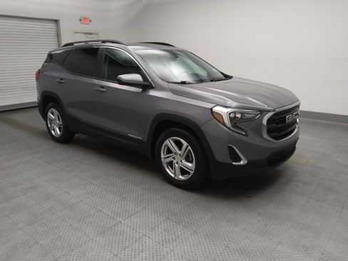 Used 2018 GMC Terrain SLE w/ Driver Convenience Package FWD image 11