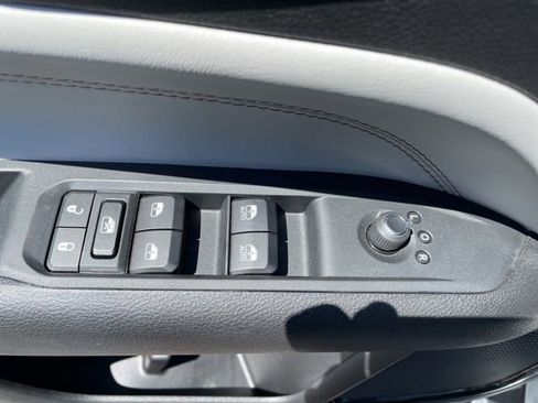 Used 2025 Jeep Compass Limited AWD/4WD image 10