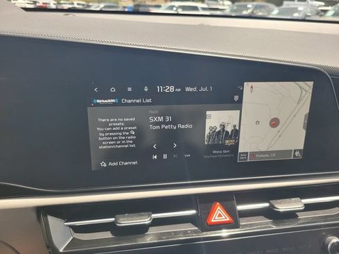 Used 2023 Kia Niro Wave FWD image 23