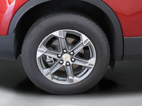 Used 2024 Chevrolet Blazer LT w/ Convenience Package FWD image 32