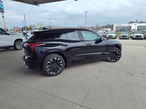 New 2025 Chevrolet Blazer EV RS FWD image 8
