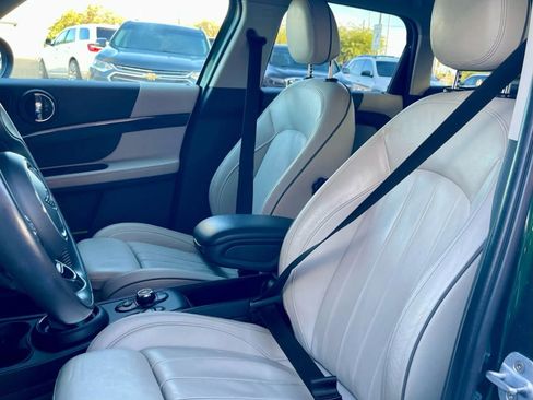 Used 2019 MINI Cooper Countryman S w/ Signature Upholstery Package image 36