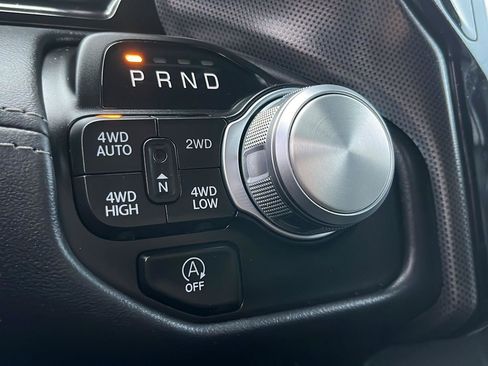 Used 2023 RAM 1500 Limited w/ Body Color Bumper Group image 18