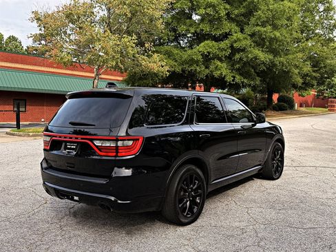 Used 2017 Dodge Durango R/T w/ Blacktop Package RWD image 5