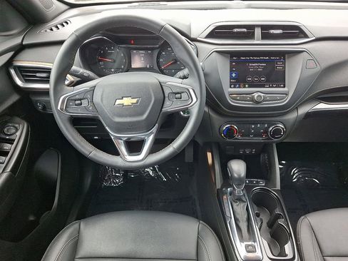 Certified 2023 Chevrolet TrailBlazer ACTIV image 11