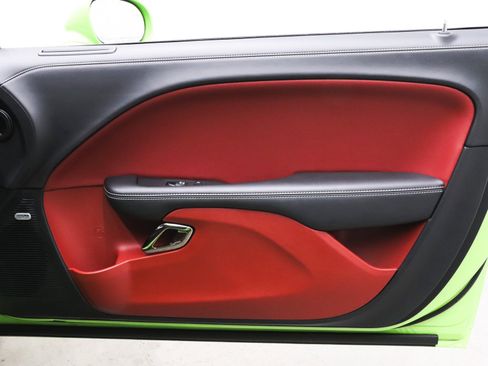 Used 2023 Dodge Challenger SRT Hellcat w/ Driver Convenience Group image 15