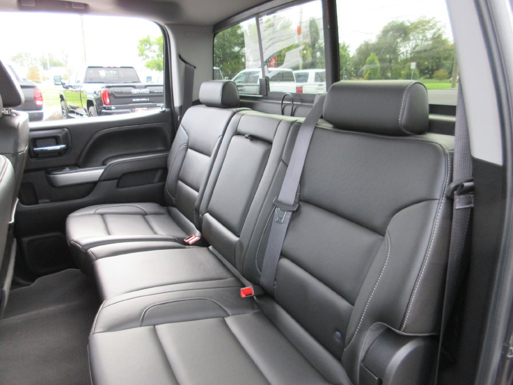 Used 2016 Chevrolet Silverado 2500 LTZ w/ Duramax Plus Package AWD/4WD image 26