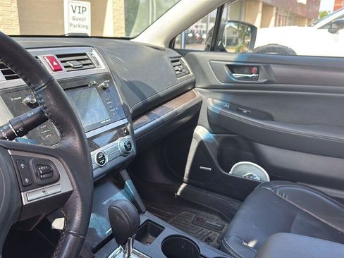 Used 2015 Subaru Legacy 2.5i Limited AWD/4WD image 14