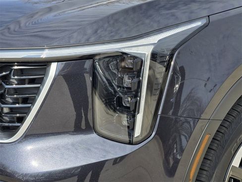 New 2026 Kia Sorento S w/ S Panoramic Sunroof Package FWD image 7
