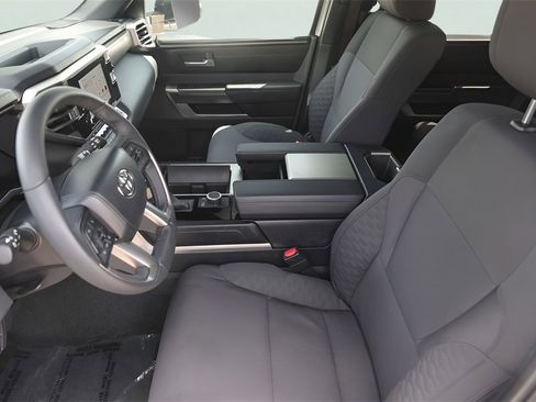 Used 2025 Toyota Sequoia SR5 image 10