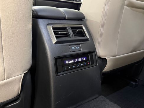 Used 2025 MAZDA CX-90 Plug-In Hybrid w/ Preferred AWD/4WD image 42