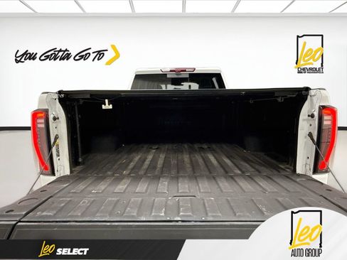Used 2025 GMC Sierra 2500 AT4X AWD/4WD image 30