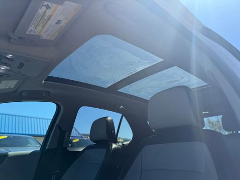 Used 2019 Chevrolet Equinox Premier image 21