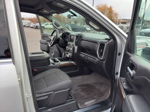 Used 2020 GMC Sierra 2500 SLE w/ SLE Value Package; image 24