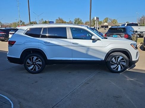New 2026 Volkswagen Atlas SEL image 4