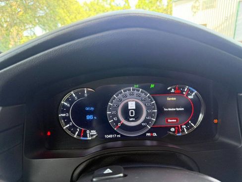 Used 2017 Cadillac Escalade ESV Premium Luxury image 22