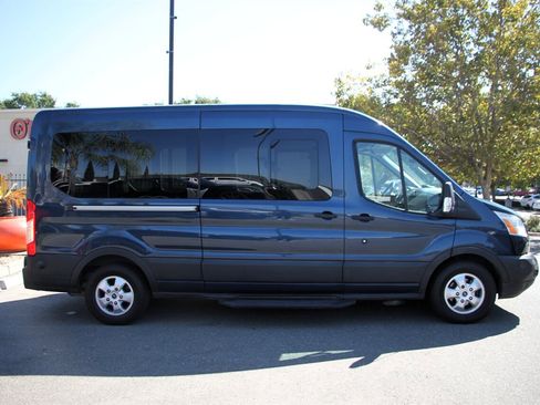 Used 2019 Ford Transit 350 XLT image 9