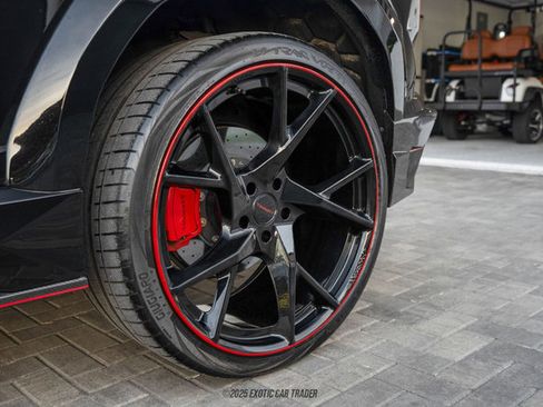 Used 2021 Lamborghini Urus image 36