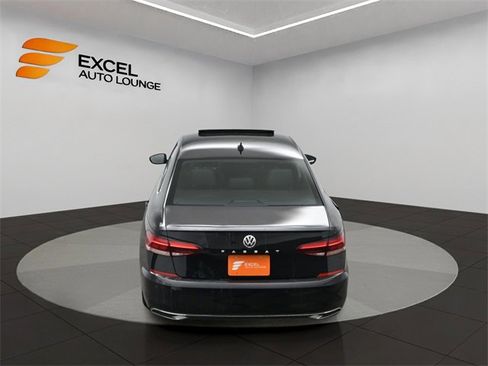 Used 2020 Volkswagen Passat 2.0T SEL image 43