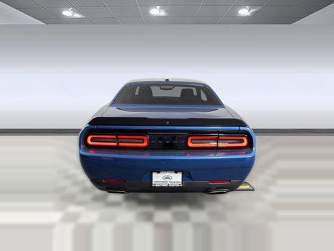 Used 2020 Dodge Challenger SXT w/ Blacktop Package image 10