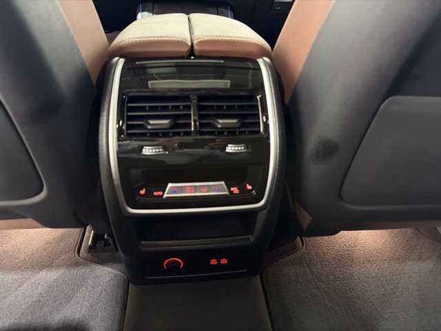 Certified 2025 BMW X5 xDrive50e w/ M Sport Package AWD/4WD image 24