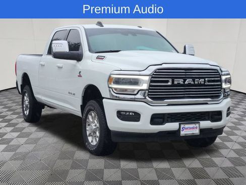 Used 2024 RAM 2500 Laramie w/ Safety Group AWD/4WD image 3