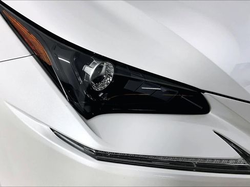 Used 2018 Lexus NX 300 FWD image 26