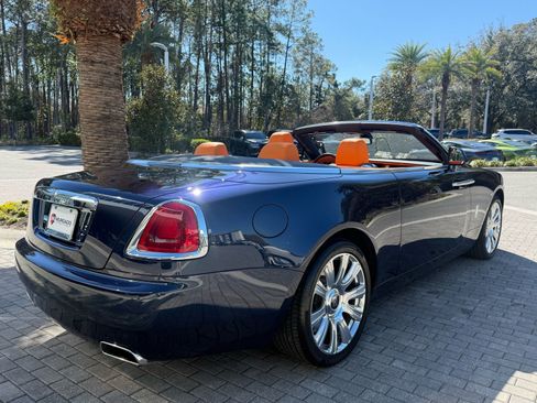 Used 2018 Rolls-Royce Dawn image 49