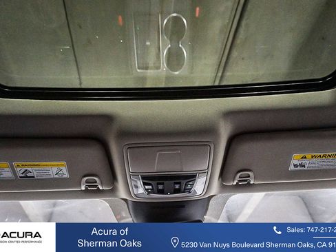 Used 2025 Acura MDX SH-AWD w/ Technology Package image 20