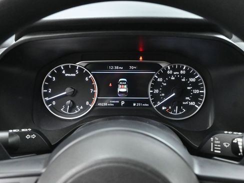 Used 2024 Nissan Rogue S image 26