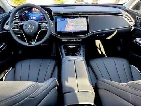 New 2026 Mercedes-Benz E 350 4MATIC Sedan image 13