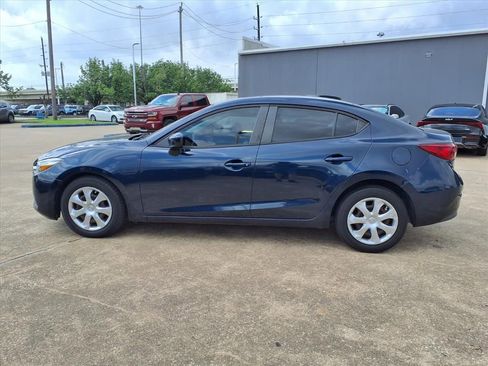 Used 2017 MAZDA MAZDA3 Sport image 5