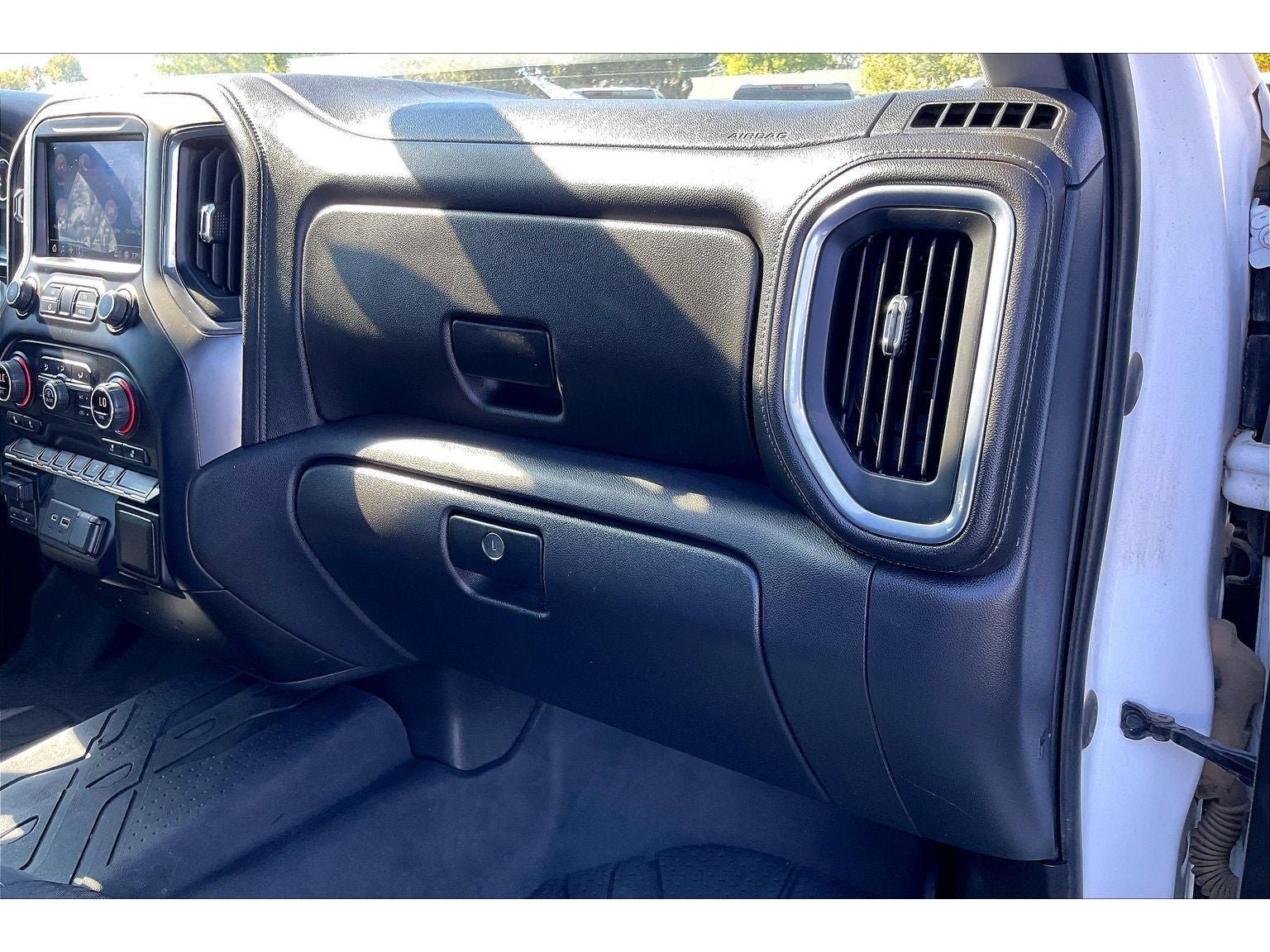 Used 2020 Chevrolet Silverado 1500 RST w/ All-Star Edition AWD/4WD image 18