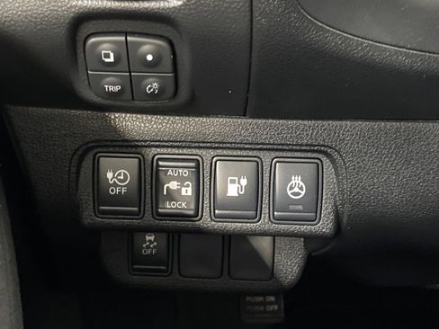 Used 2013 Nissan Leaf S w/ Charger Pkg image 13