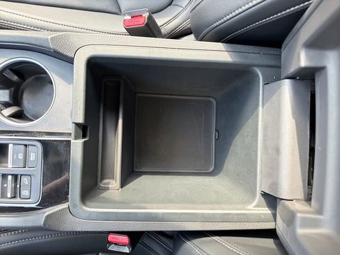 Used 2023 Honda Pilot Touring image 30