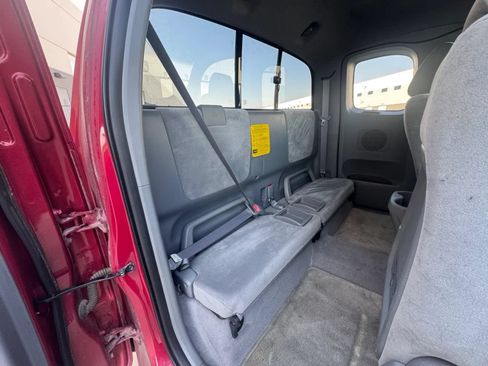 Used 2008 Toyota Tacoma PreRunner w/ SR5 Pkg #2 RWD image 15