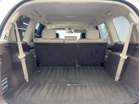 Used 2013 Lexus GX 460 Premium image 89