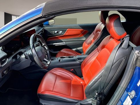 Used 2024 Ford Mustang Premium image 21