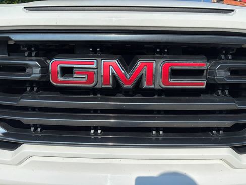 Used 2020 GMC Sierra 1500 AT4 AWD/4WD image 4