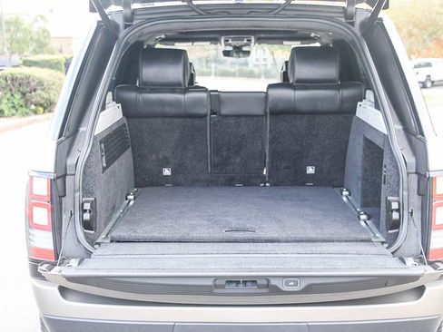 Used 2017 Land Rover Range Rover Long Wheelbase Autobiography image 27