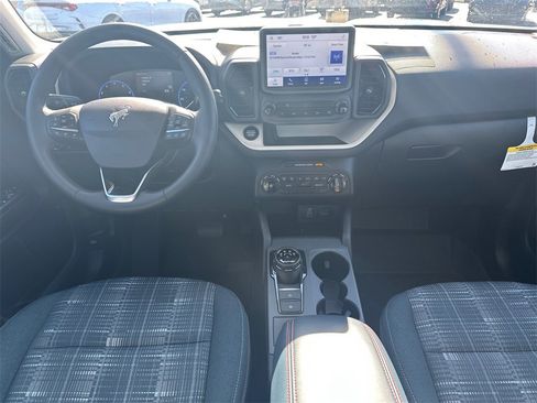 Used 2024 Ford Bronco Sport Heritage w/ Heritage Convenience Package image 22